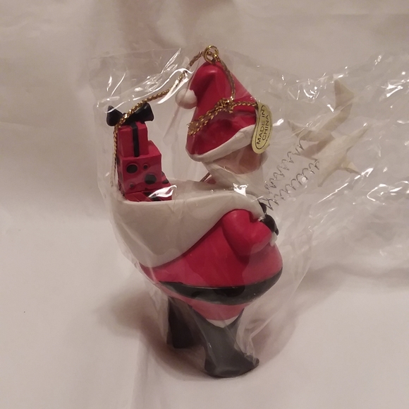 Santa Ornaments Set of 5 NIB - Picture 8 of 12